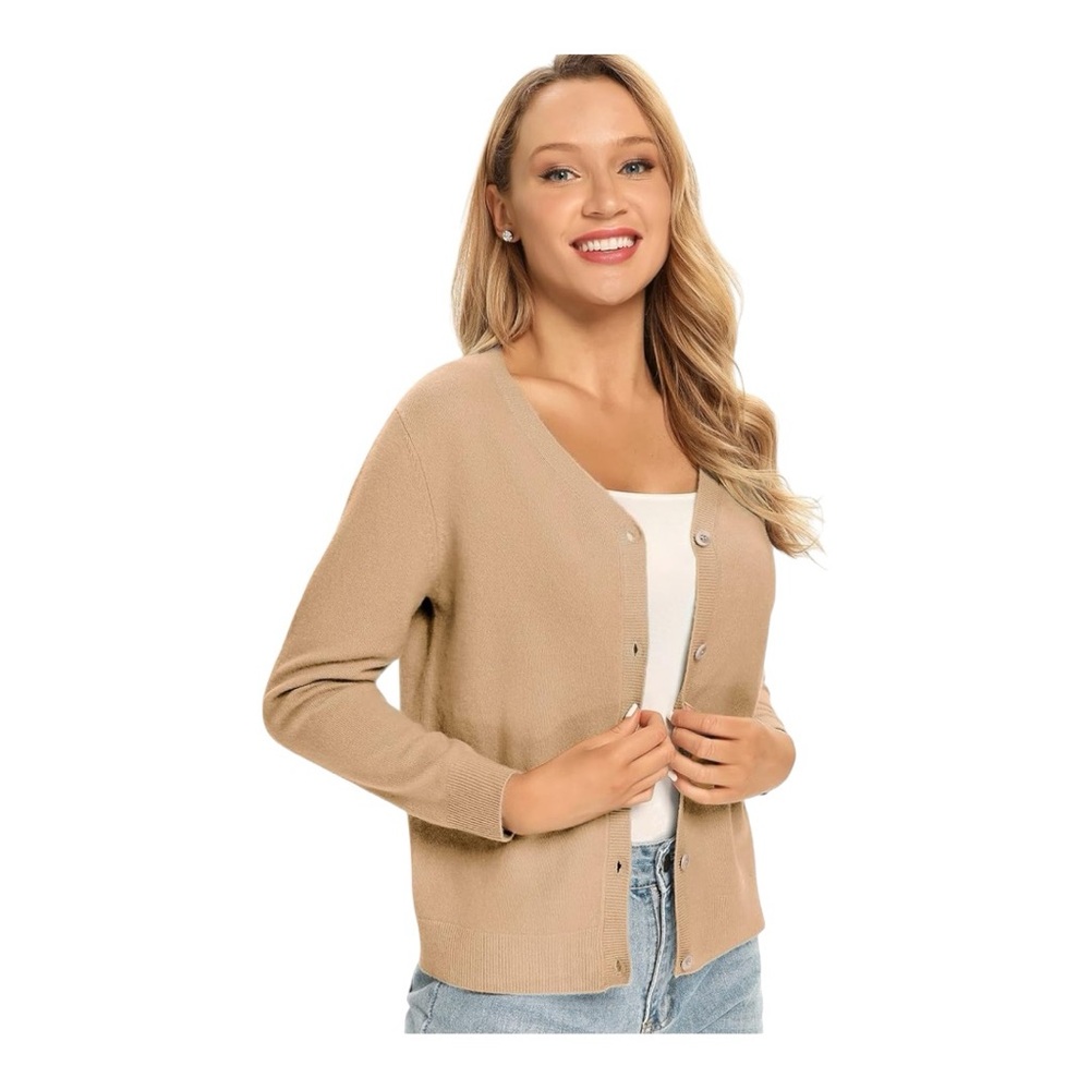 100% Wool Neutral Cardigan Size XL